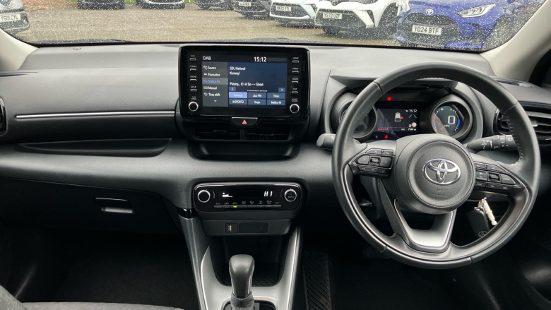 Toyota Yaris 1.5 Hybrid Design 5dr CVT Hybrid Hatchback